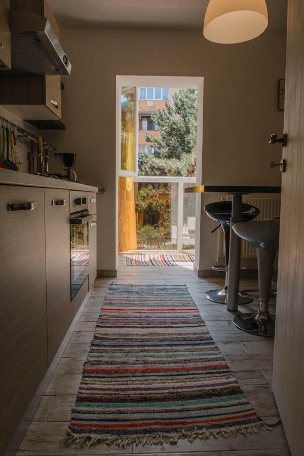 Good Vibes Apartment Campulung Moldovenesc Bagian luar foto