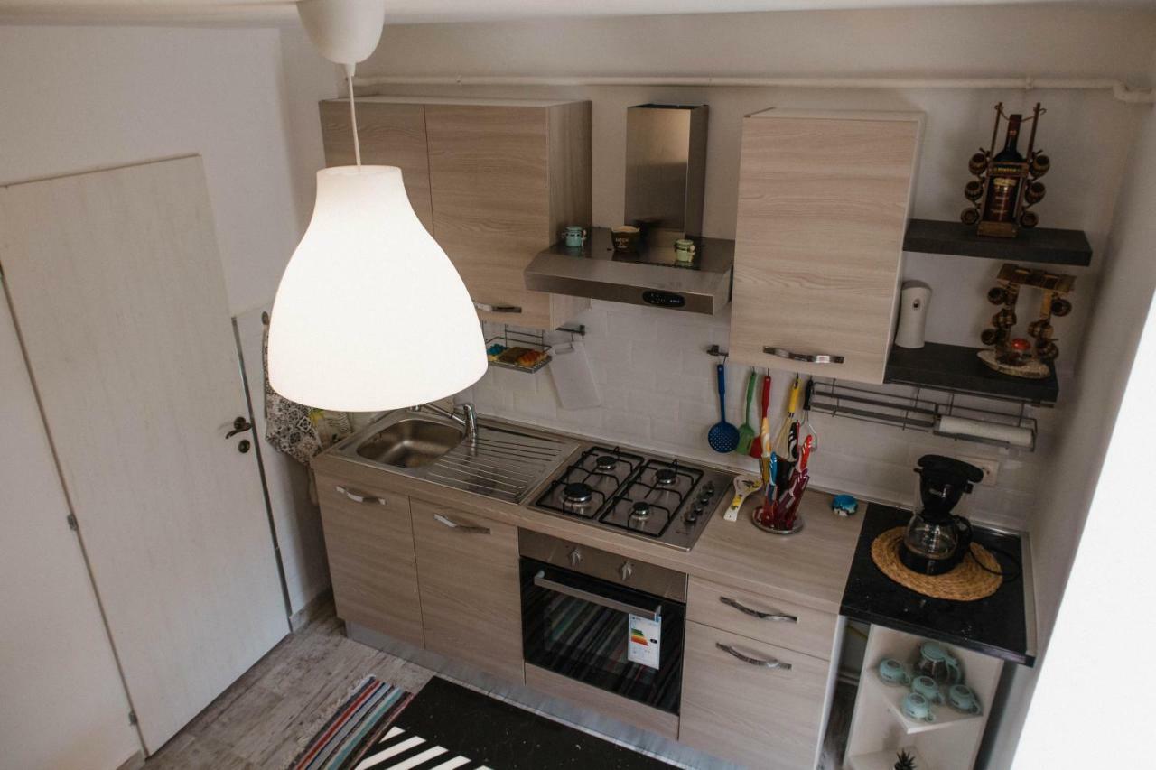 Good Vibes Apartment Campulung Moldovenesc Bagian luar foto