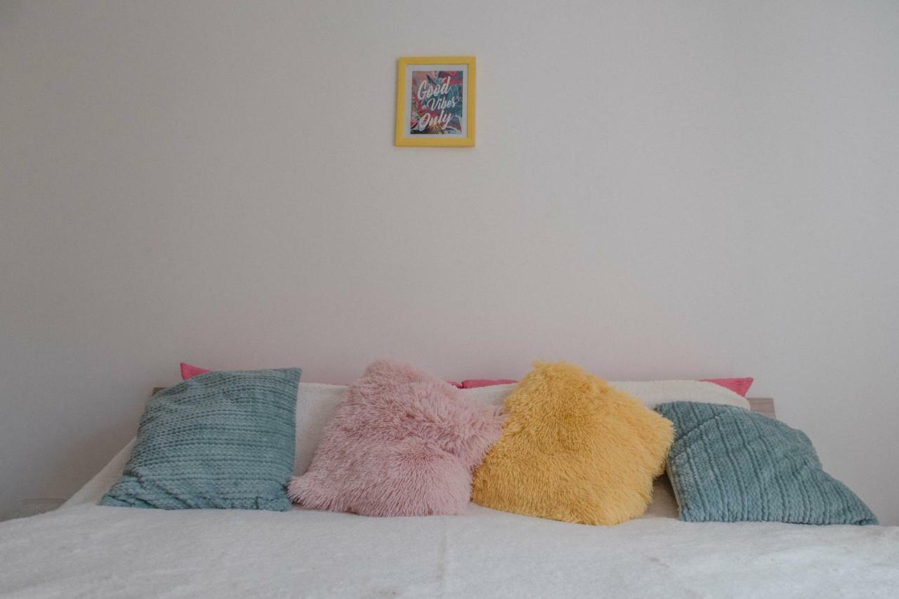 Good Vibes Apartment Campulung Moldovenesc Bagian luar foto